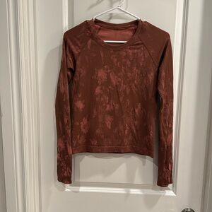 Lululemon Crew Neck Long Sleeve🐞Energy Creates Energy